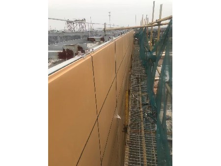 建膜墙