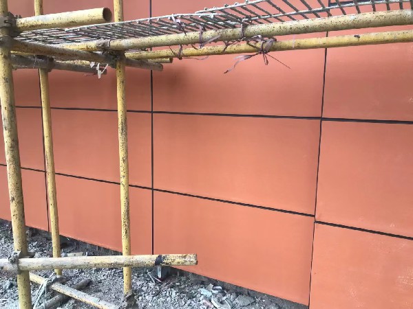 建膜墙
